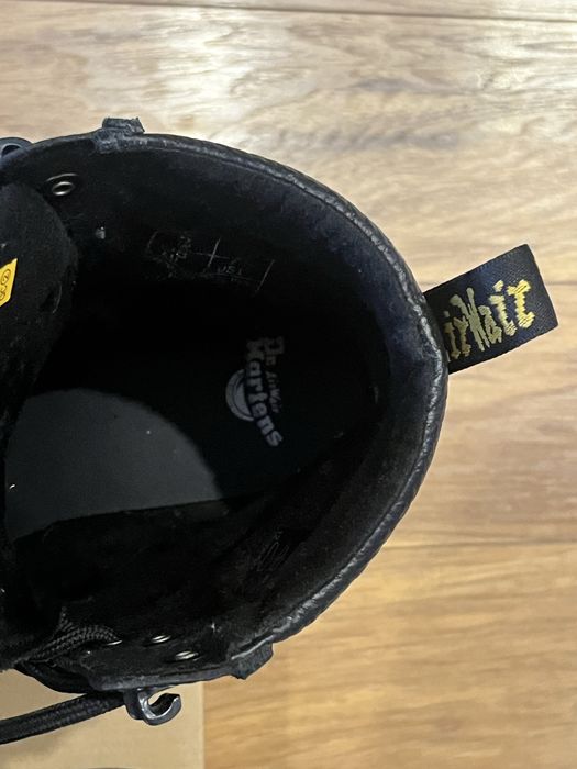 38 Dr. Martens Ниски ботуши с връзки 'Buzz 8i' в Черно