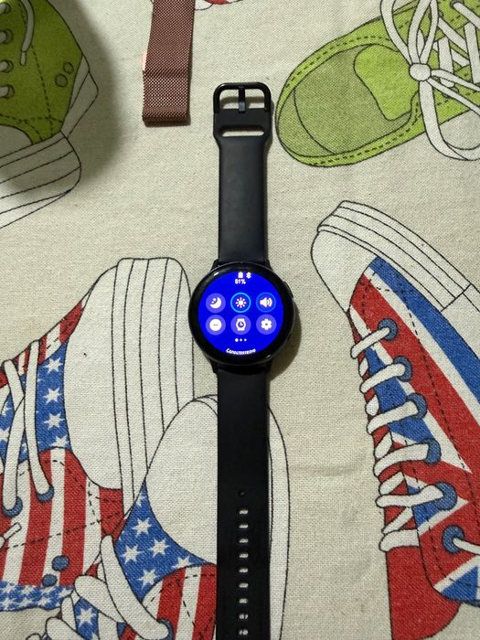 Смарт часовници Samsung Galaxy Watch Active 2 44mm