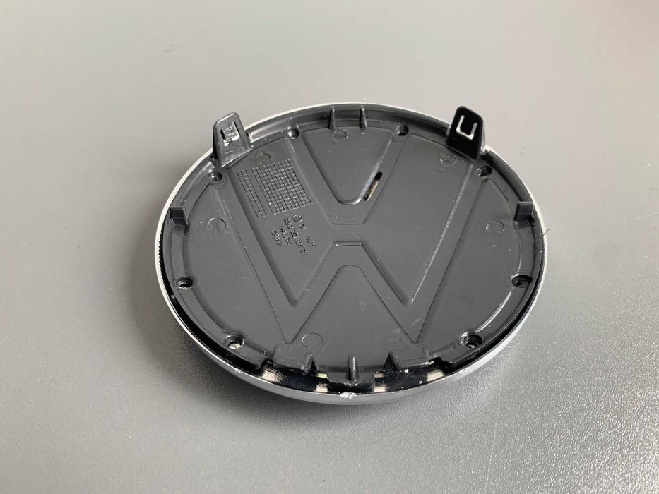 Emblema sigla grila Volkswagen Golf 6 Passat B6 B7 B8
