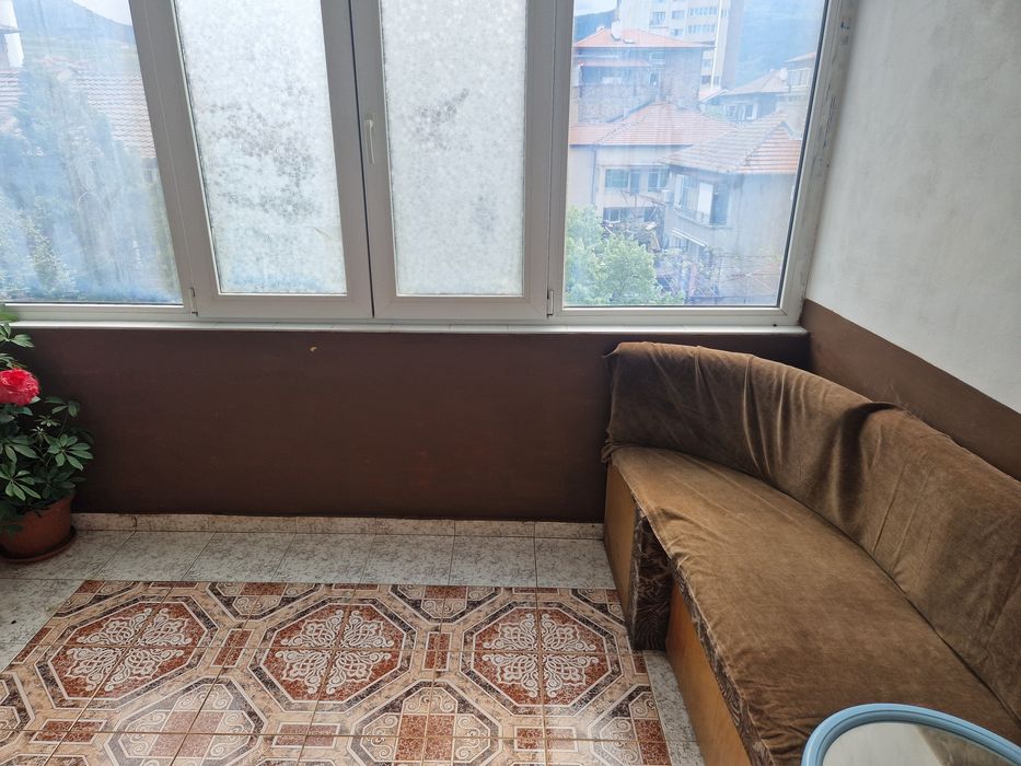 Продава се Тристаен апартамент в Асеновград - 110 кв.м за 742 €/кв.м - Снимка #13