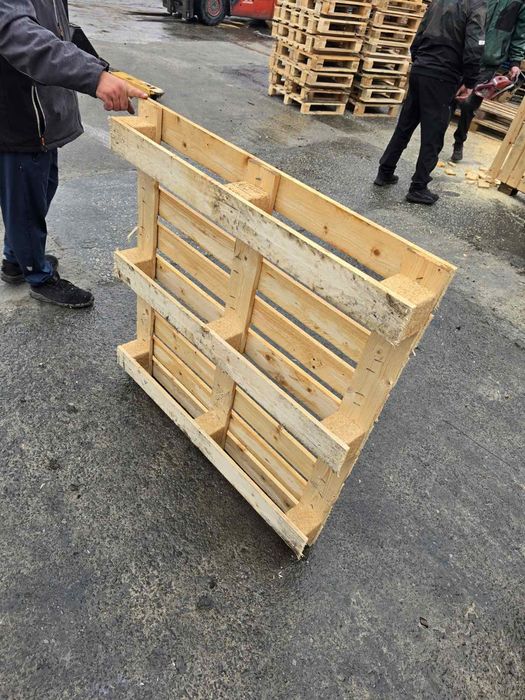 Продаваме палети