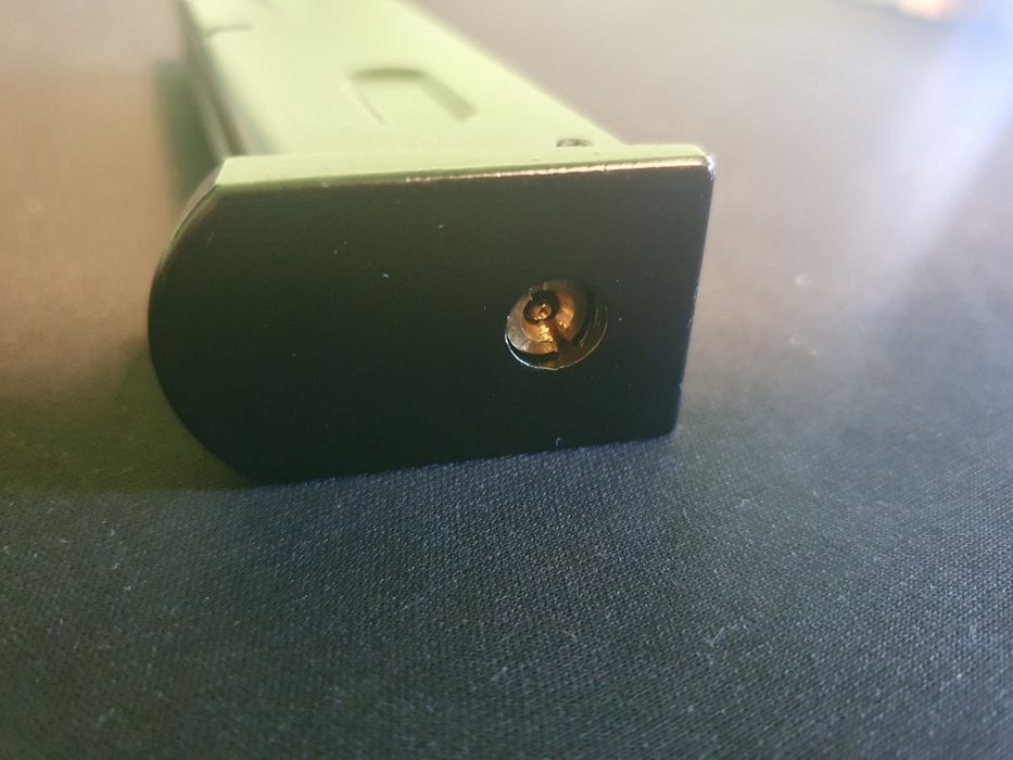 Beretta M9 BLOWBACK green gas