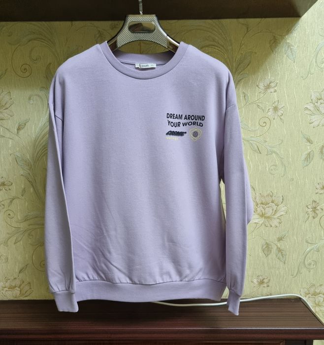 Женские одежды худи рубашки