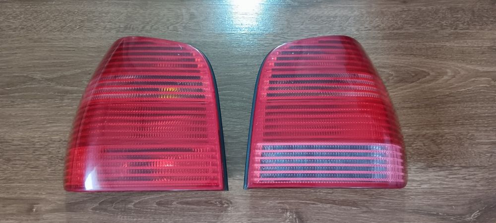 Faruri spate Wolswagen Polo 2001 model 6N2