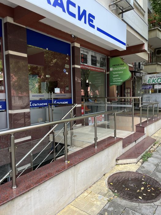 Продава се Магазин в Бургас, Център - 59 кв.м за 1017 €/кв.м - Снимка #2