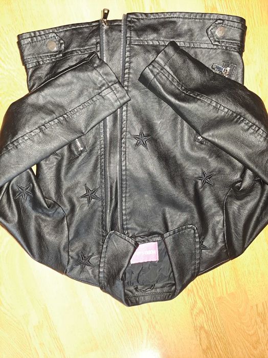 Кожено яке за момиче