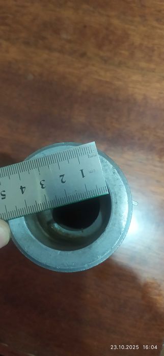 зачистной для фольгированных пластиковых труб 32/40 или обмен на 20/25