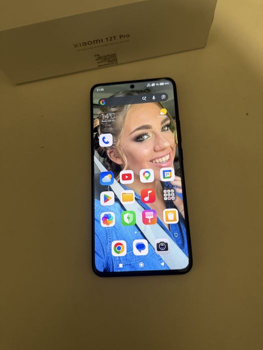 Xiomi 12T Pro 5G 256 gb 8 gb ram dual sim black