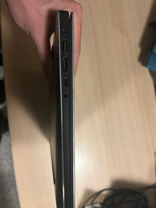 2x Dell XPS 15 9560 (i7) Defecte / Piese