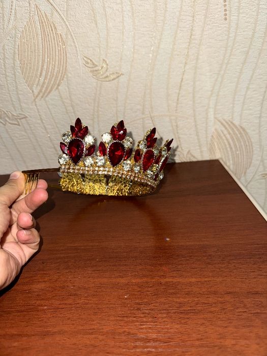 Новые  короны для невесток