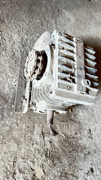 Редукторлар сатылады