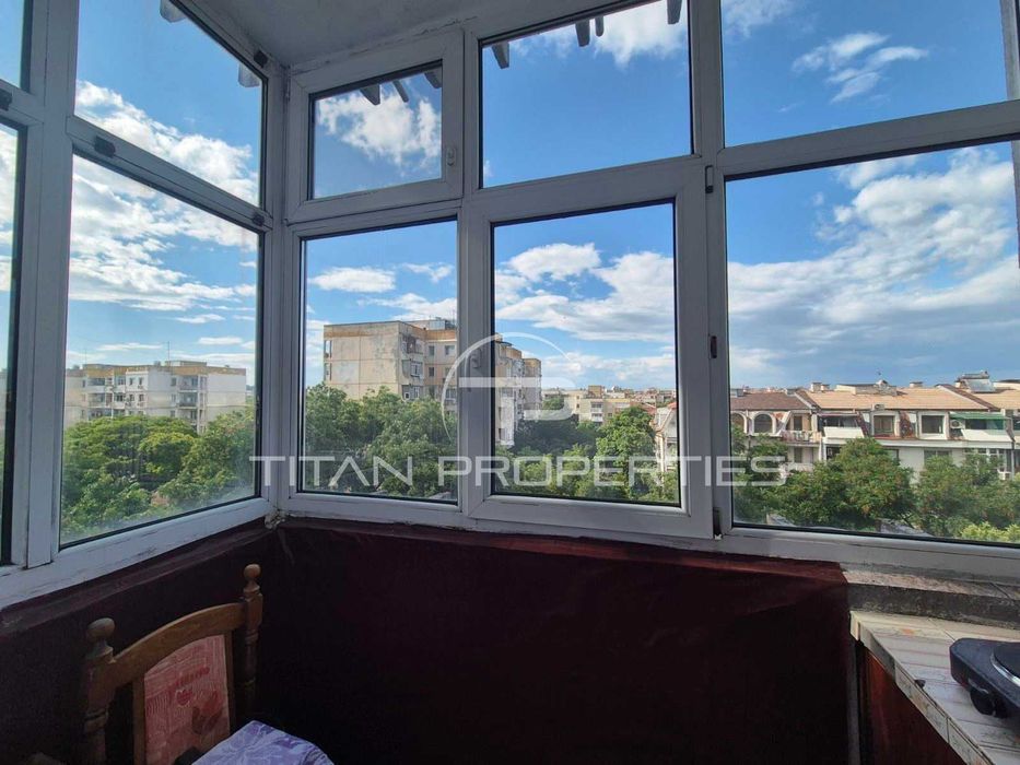 Продава се Тристаен апартамент в Пловдив, Кючук Париж - 96 кв.м за 1563 €/кв.м - Снимка #12