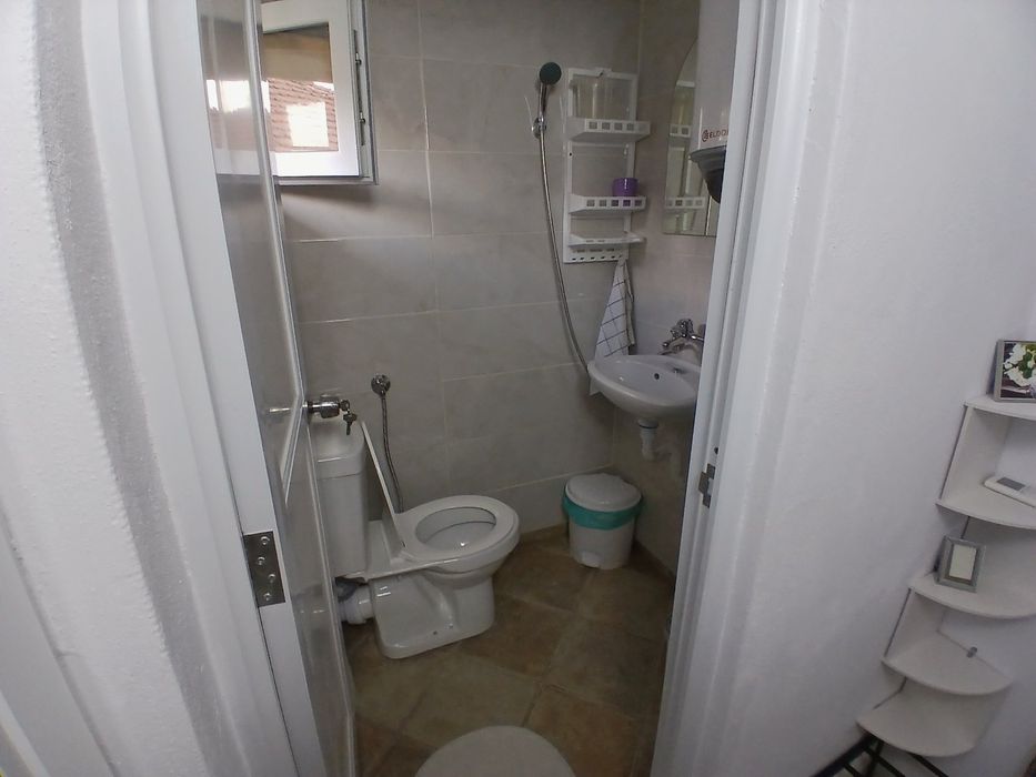 Дава се под наем Етаж от къща в Дупница - 45 кв.м за 255 € - Снимка #7