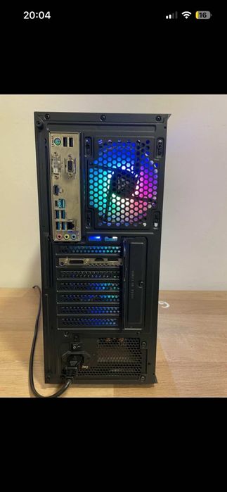 Vând pc de gaming