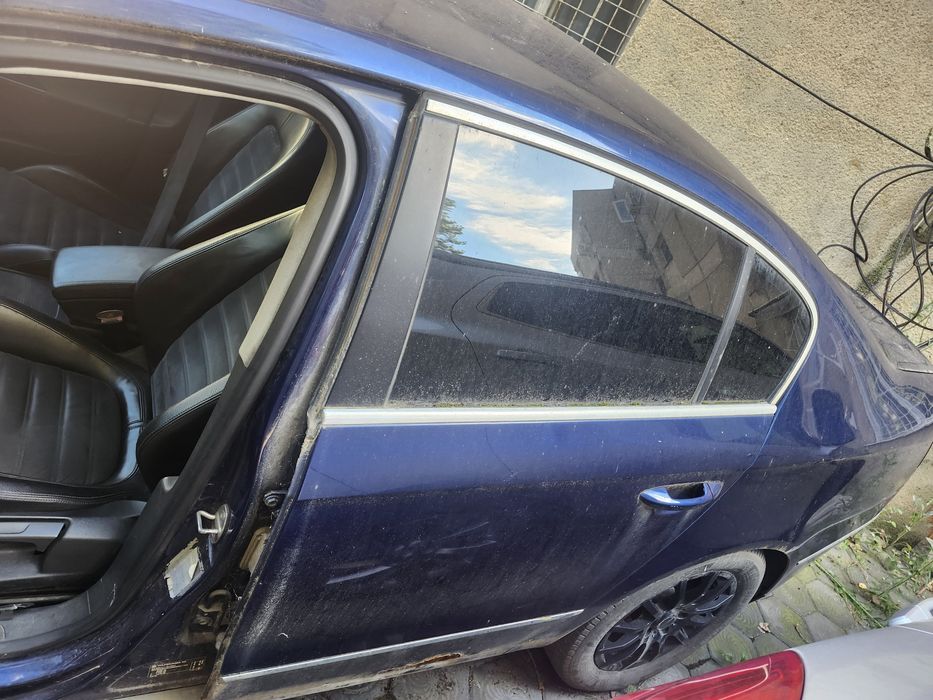 VOLKSWAGEN Passat 2006 — imagine 4