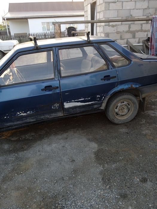 Продам машину Ваз 21099