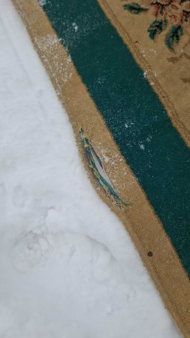 Продам ковер б/у