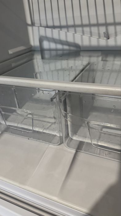 Холодильник INDESIT