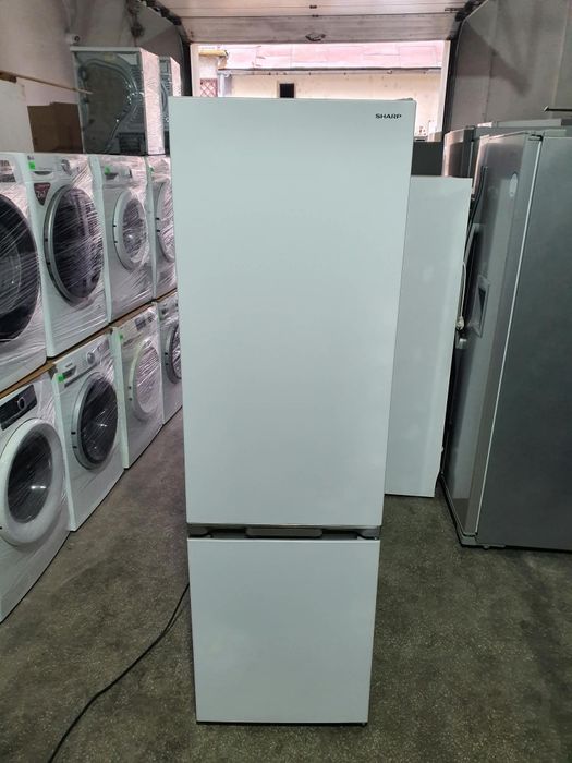 Combina frigorifica second Sharp 1,85 m A+