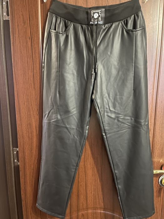 Кожен панталон Adorati