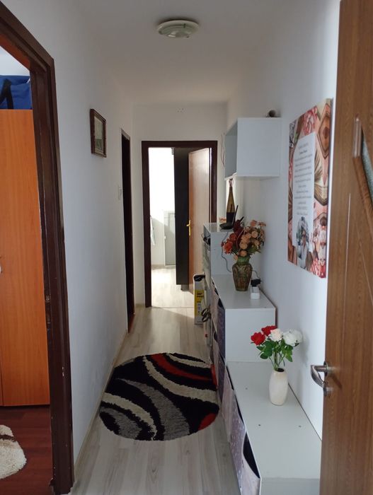 Apartament 3 camere, Valea Rosie