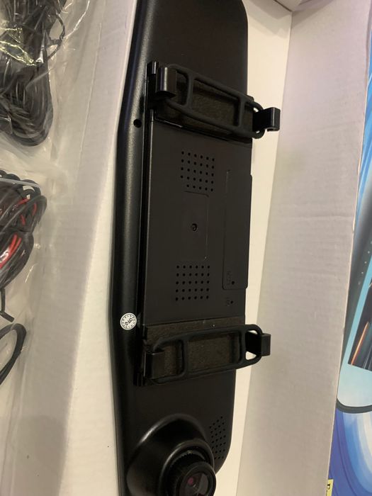 Промо цена 40лв. До края на месеца. Огледало видеорегистратор за кола