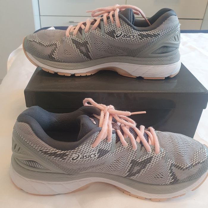 Adidasi OAsics mas 41,5