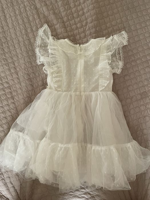 Платье на девочку