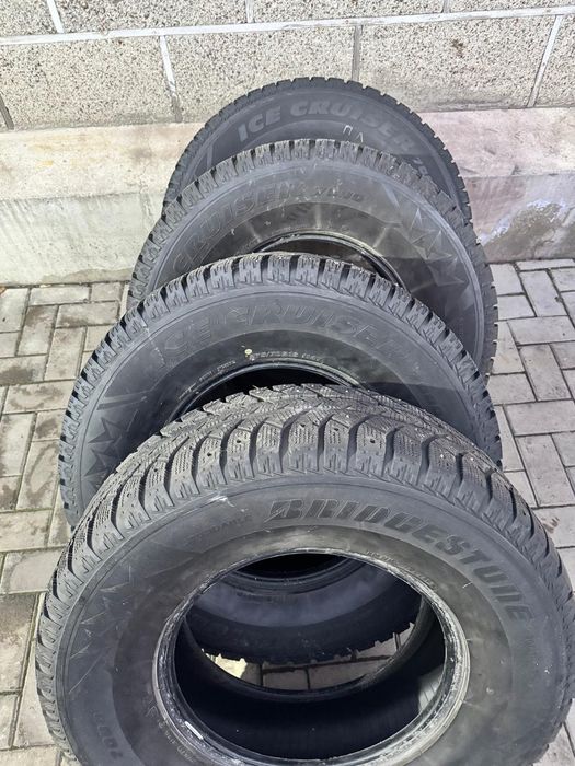 Автошины  275/70r16