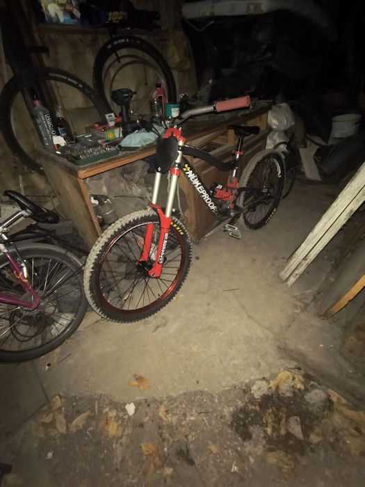 Nukeproof Scalp DH – Boxxer RC + Kage RC – пълен сервиз – готово