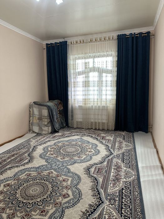 Шошилинч ҳовли сотилади