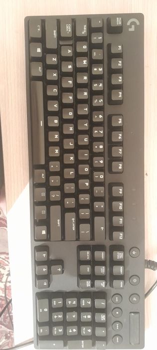Игровая клавиатура logitech g610