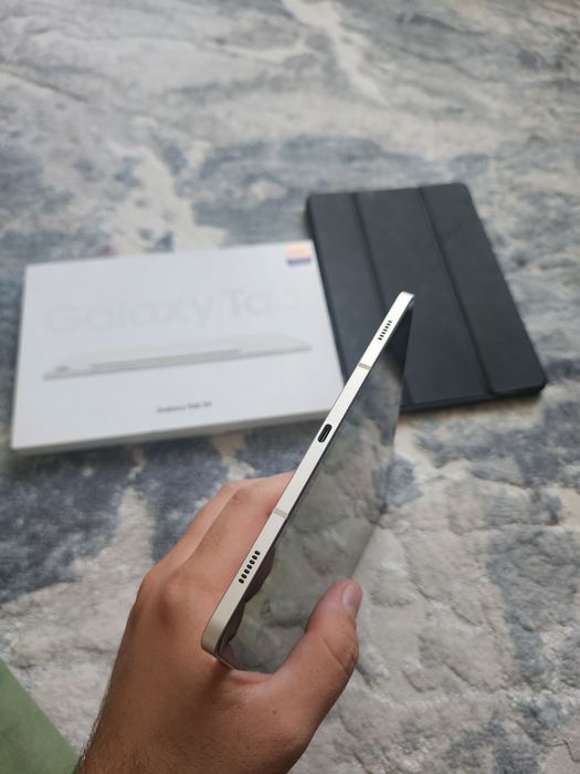 galaxy tab s9  12/256GB