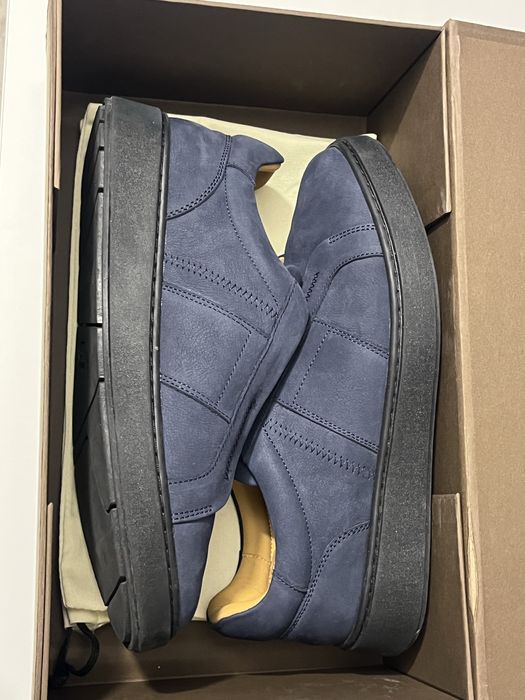 Продам обувь Corneli