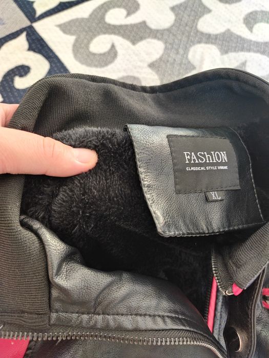 Продам кожанную куртку