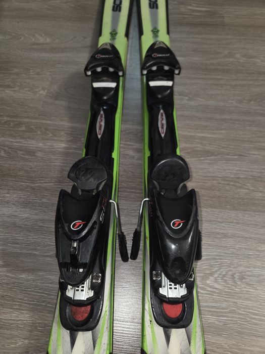 Продавам ски SCOTT