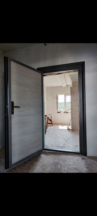 Металлические двери, изготовление.