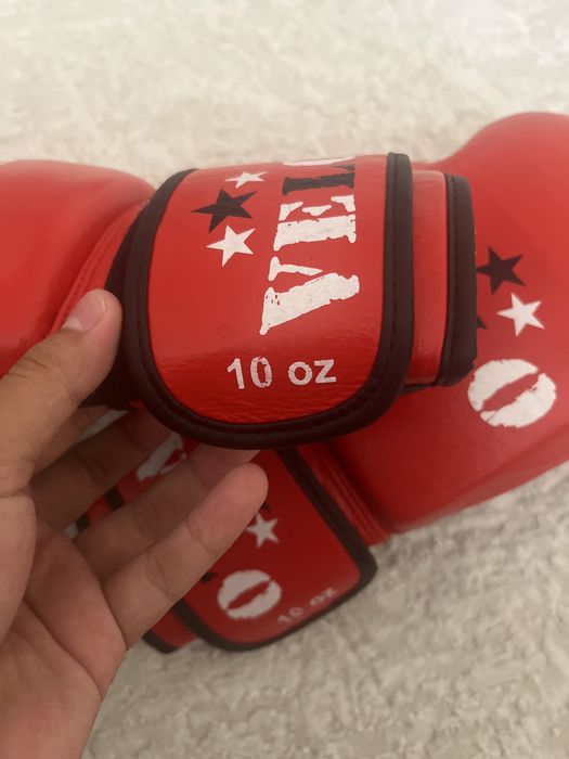 Боксерский перчатка Velo