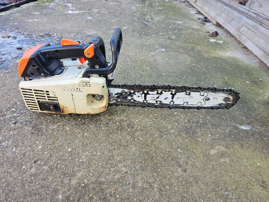 Моторна Резачка STIHL MS 200 T. КАСТРАЧКА. Перфектна