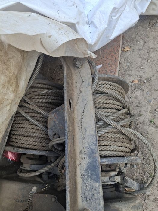Трос продаётся 30 м