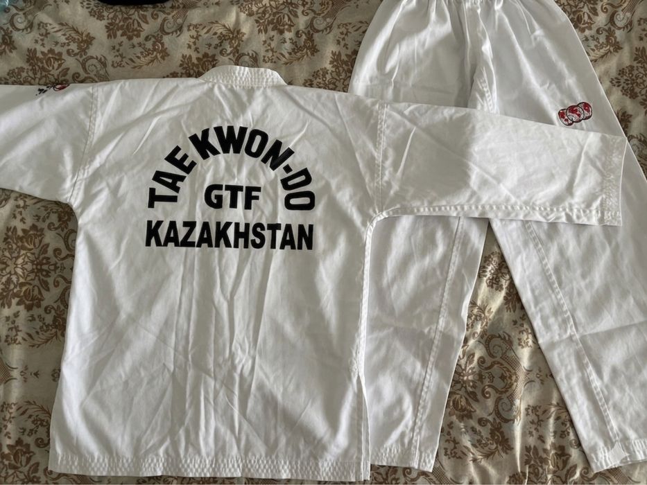 форма тэквондо на мальчика 10-12 лет