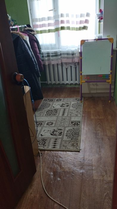 Срочно 4комнатты квартир сатылады.