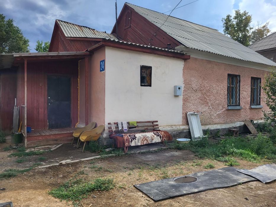 Продам дом на Стройматериалы самовывоз.