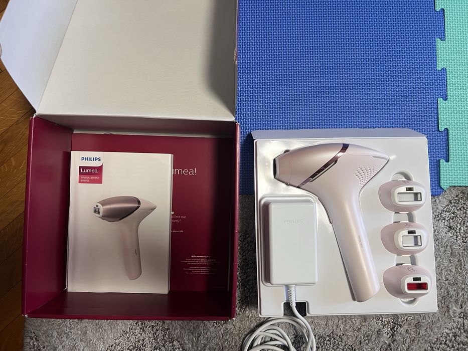 Philips Lumea IPL Seria 9000 BRI957/00 – Ca Nou, Folosit O Singură Dată, Set Complet