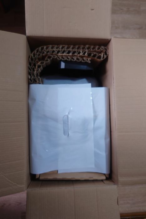 Продам новую кофеварку Phillips 1200