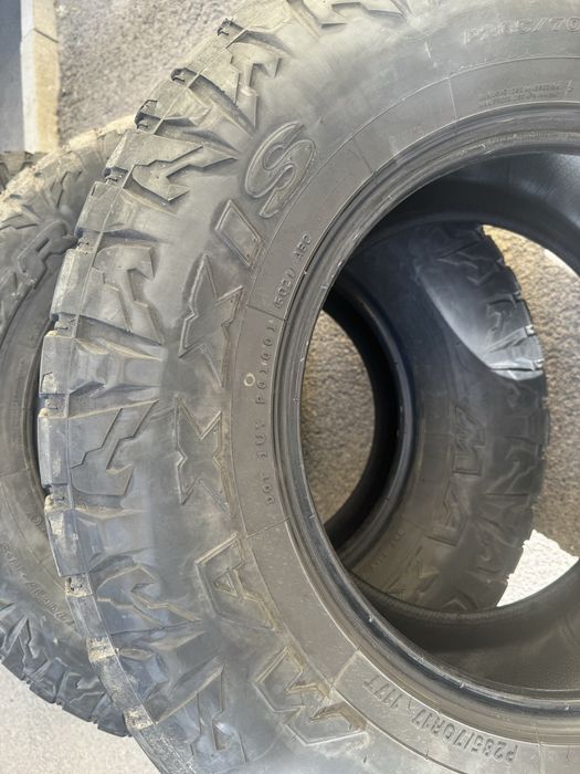 Шины Maxxis Razr AT