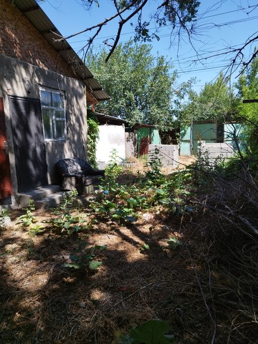 Продам дом делимый учаске