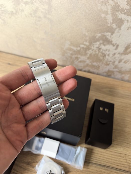 Huawei watch ultimate titanium в гаранция от Yettel!