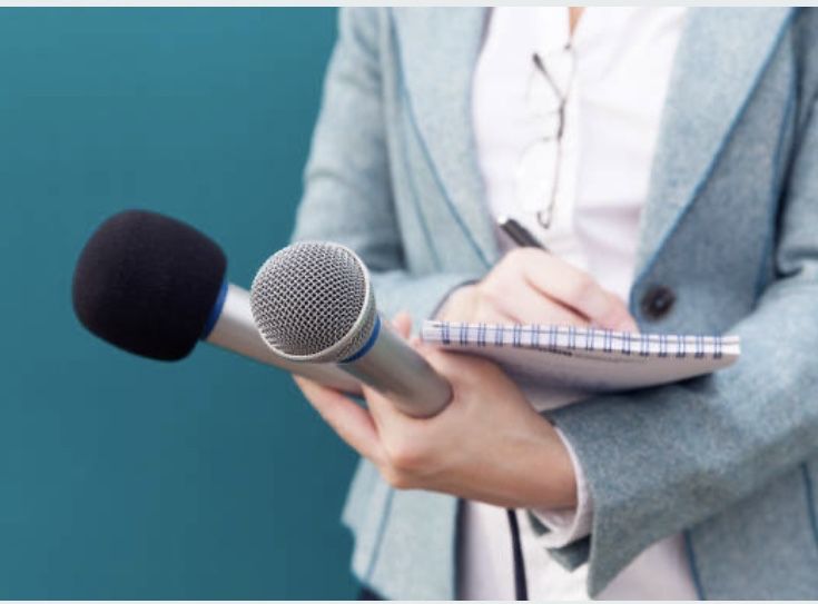 Журналист. Писатель. Редактор. Корректировщик текста.