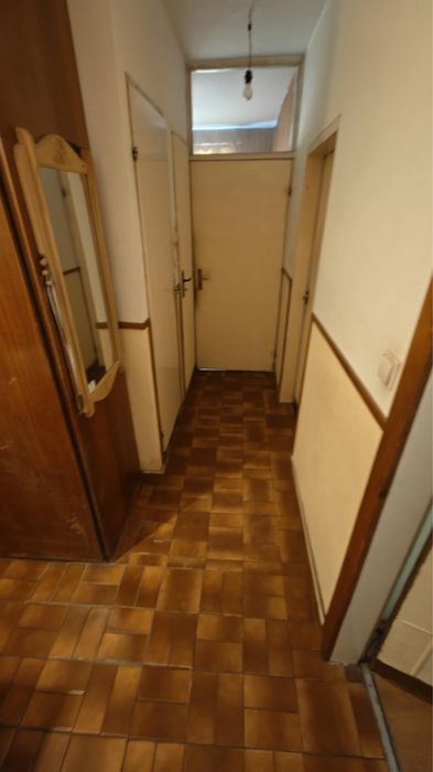 Продава се Двустаен апартамент в София, Фондови жилища - 65 кв.м за 2339 €/кв.м - Снимка #1